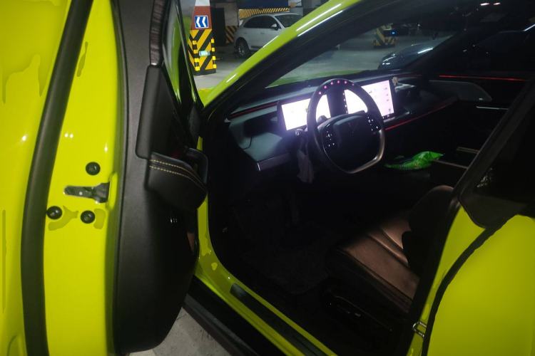 Used XPeng P7 2021 562E Pengyi Performance Edition Driver Seat