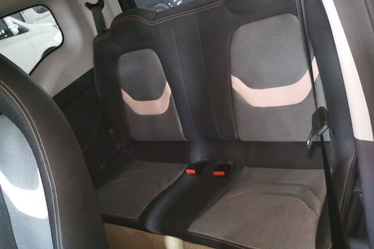 Used Chery New Energy QQ Ice Cream 2022 120km Conical Shape Lithium Iron Phosphate