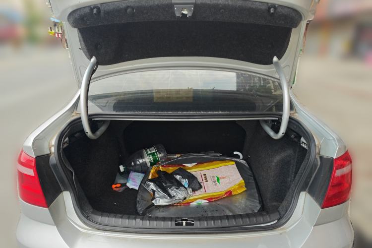 Used Volkswagen Bora 2013 1.6L Automatic Fashion Model
