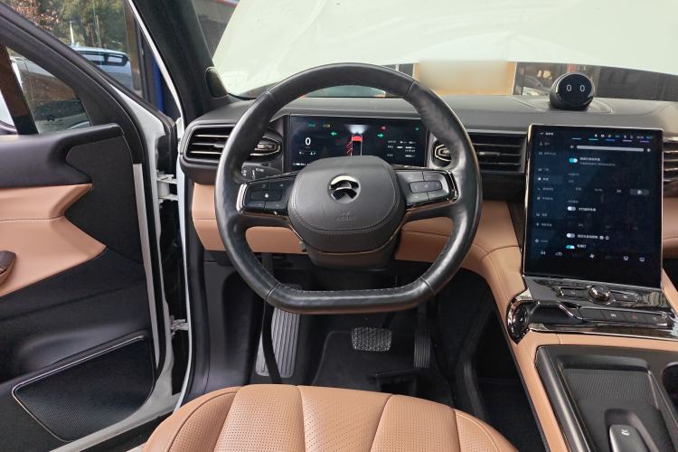 Used Nio ES8 2020 580 km Range Signature Edition Six-Seater Version