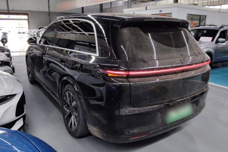 Used Li Auto L8 2023 Pro Model Exterior 2