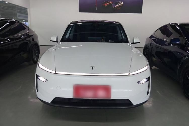 Used Tesla Model Y 2025 Rear-Wheel-Drive Version