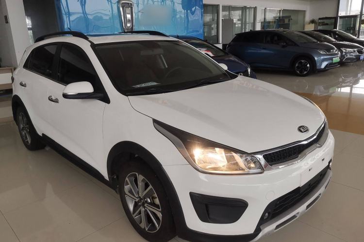 Used Kia KX Cross 2017 1.4L AT GLS
