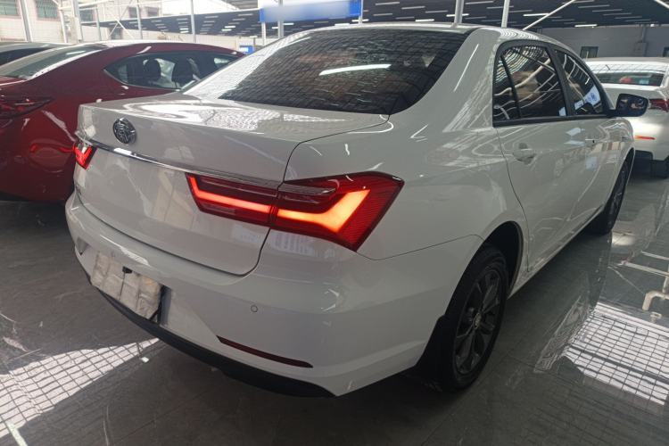 Used BYD Qin 2019 1.5L Automatic Prestige Model Rear Right 45 Deg