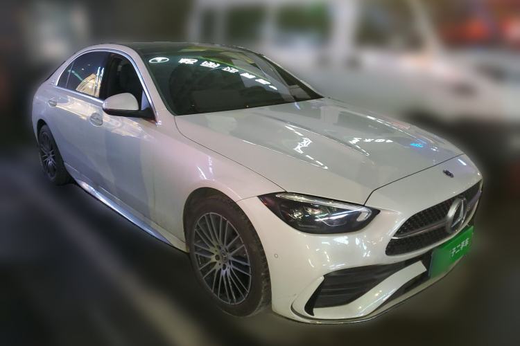 Used Mercedes-Benz C-Class 2024 Restyled C 260 L Sport Edition Front Right 45 Deg