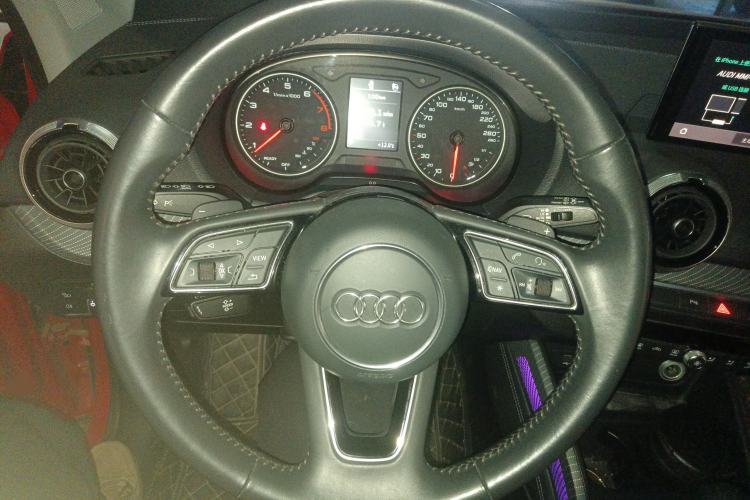 Used Audi Q2L 2022 35 TFSI Fashionable and Elegant Model
