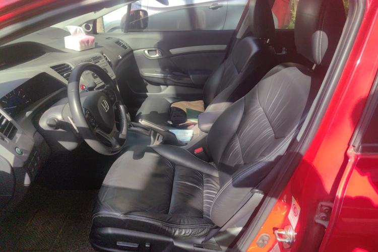 Used Honda Civic 2012 1.8L automatic luxury edition Left Front Seat