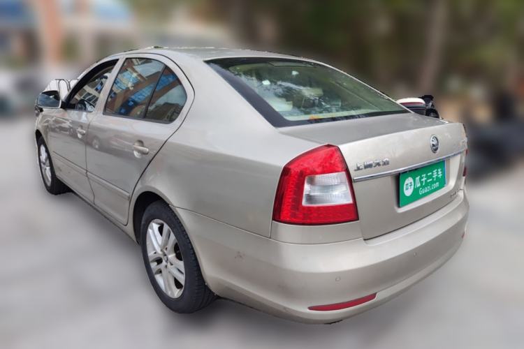 Used Skoda Octavia 2013 1.6L Automatic Yijun Edition Rear Left 45 Deg