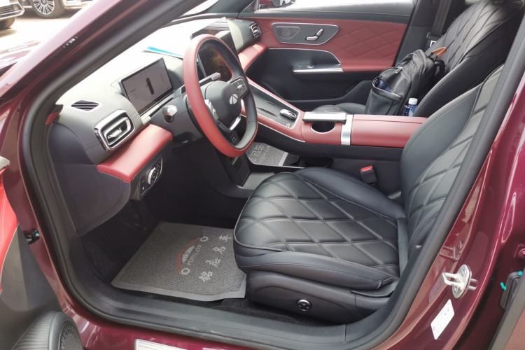 Used Chery Fulwin A9L 2025 Model, Four-Wheel Drive High-Energy Peak Edition