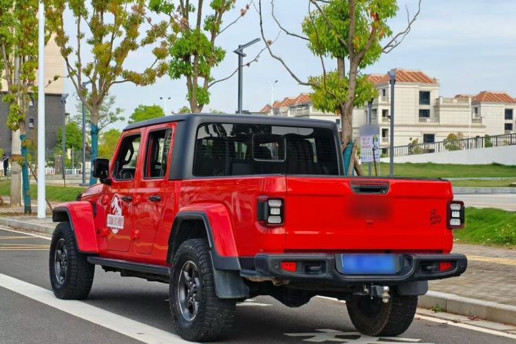 Used Jeep Gladiator 2022 3.6L Pioneer Edition
