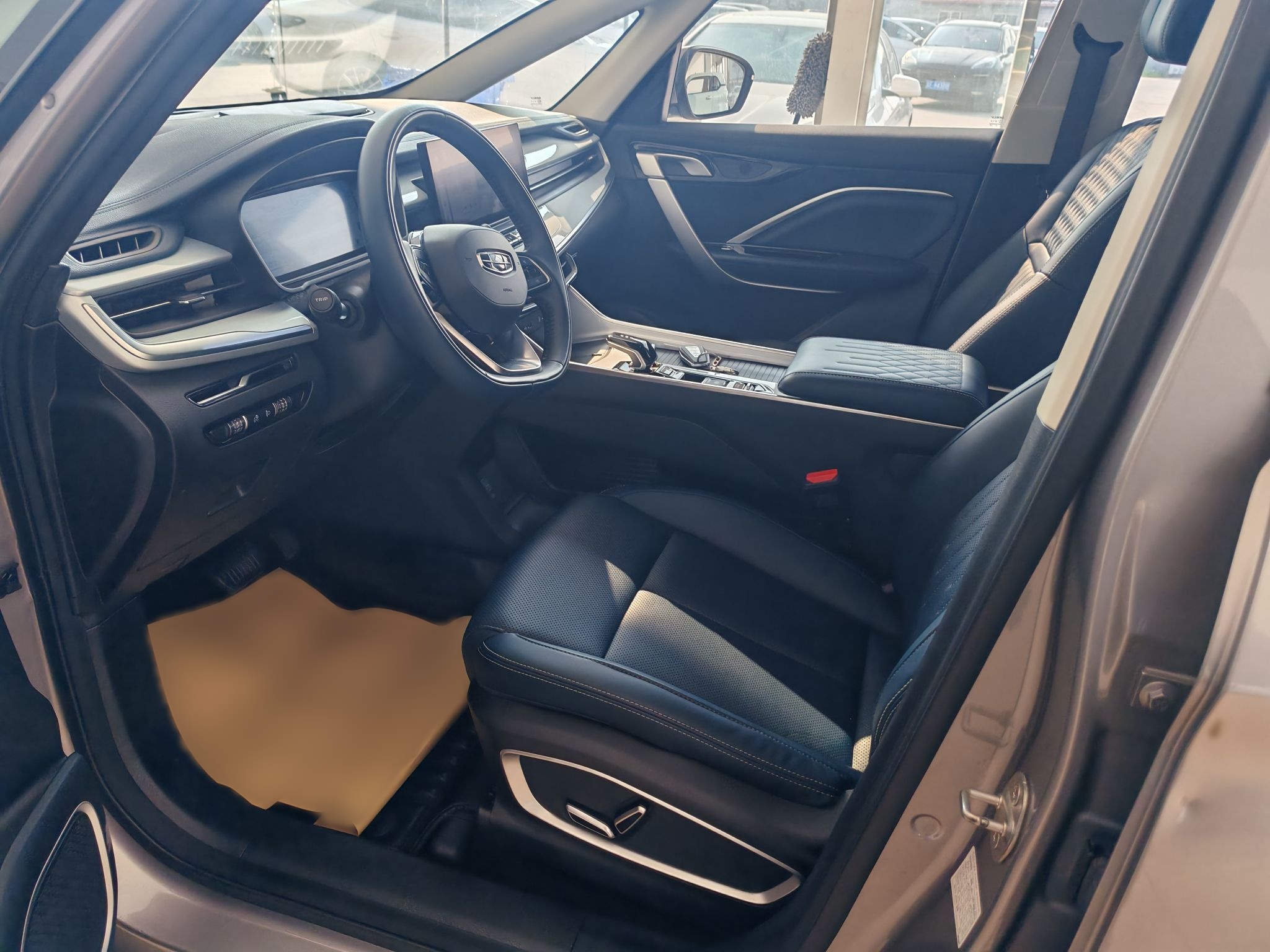 Geely Auto Jiajie 2023 Geely Jiaji L 1.5TD DCT Luxury Model - Luxury — снимка 14