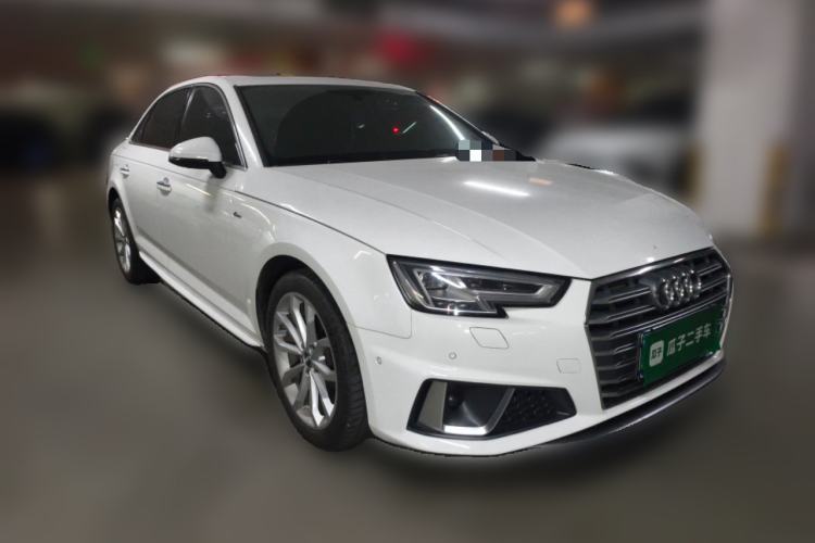 Used Audi A4L 2019 40 TFSI Fashion Edition China VI Emission Standard