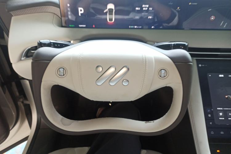 Used IM LS7 2023 90 kWh Elite Rear-Drive Version