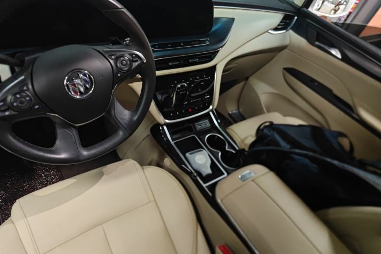 Used Buick GL8 2022 ES Landtrek 653T Luxury Edition
