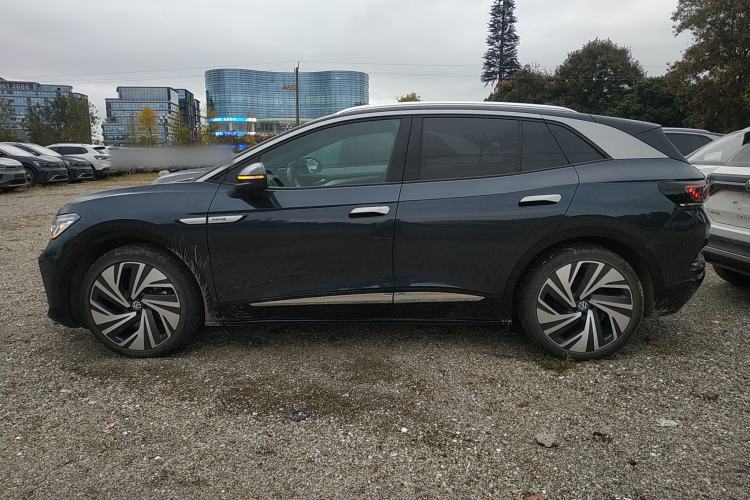 Used Volkswagen ID.4 CROZZ 2024 Facelifted PRIME
