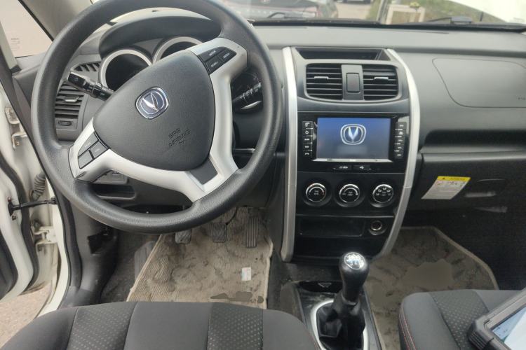 Used Changan CX20 2014 1.4L Manual Sunroof Navigation Version China V Standard
