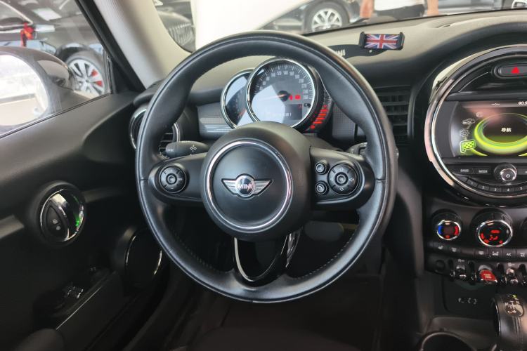 Used MINI 2014 1.5T COOPER Excitement
