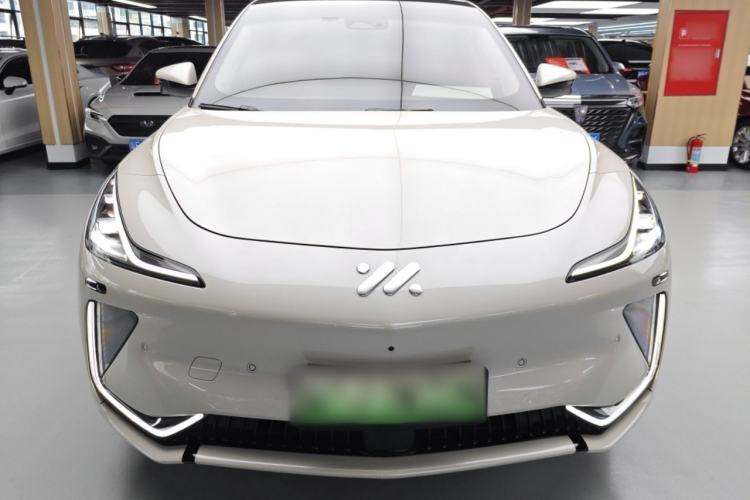 Used IM LS7 2023 90 kWh Elite All-Wheel-Drive Version Front