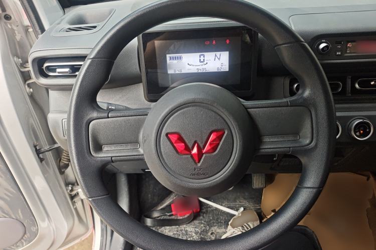 Used Wuling Zhiguang New Energy 2025 Comfort Model Steering Wheel