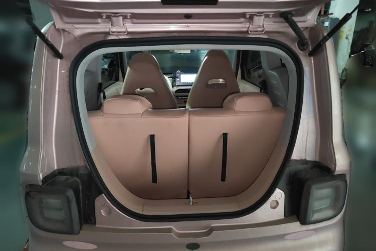 Used Geely Galaxy Panda 2023 Panda Mini 200km Endurance Bear Trunk