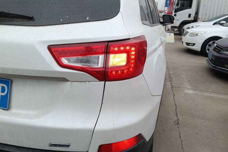 Used Changan CS75 2014 2.0L Manual Luxury Version China V Standard