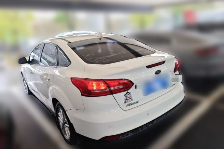 Used Ford Focus 2018 Sedan Classic 1.6L Automatic Trendy SmartDrive Edition Rear Left 45 Deg