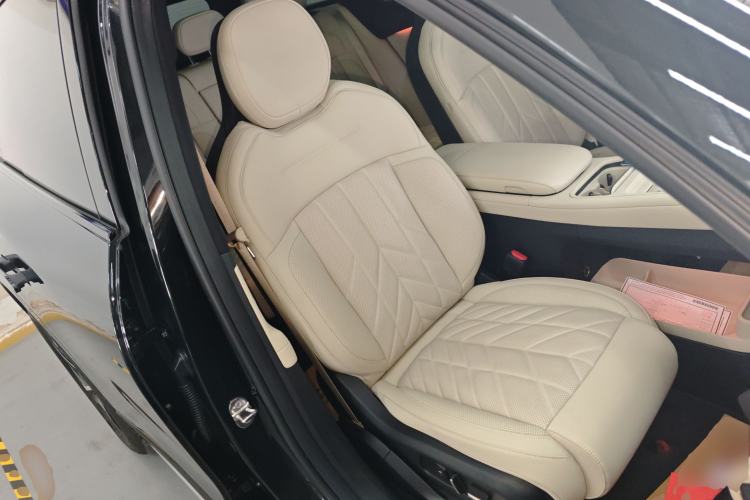 Used Nio ES6 2025 75 kWh
