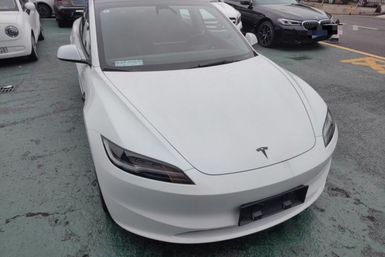 Used Tesla Model 3 2025 Long-Range All-Wheel-Drive Version
