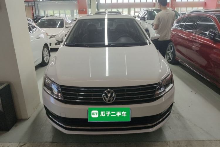 Used Volkswagen Lavida 2015 1.6L Automatic Comfort Edition Front