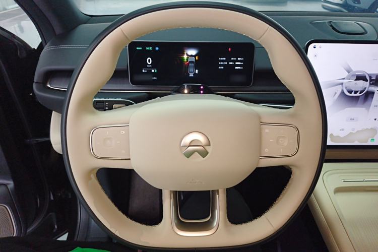 Used Nio ES6 2025 75 kWh
