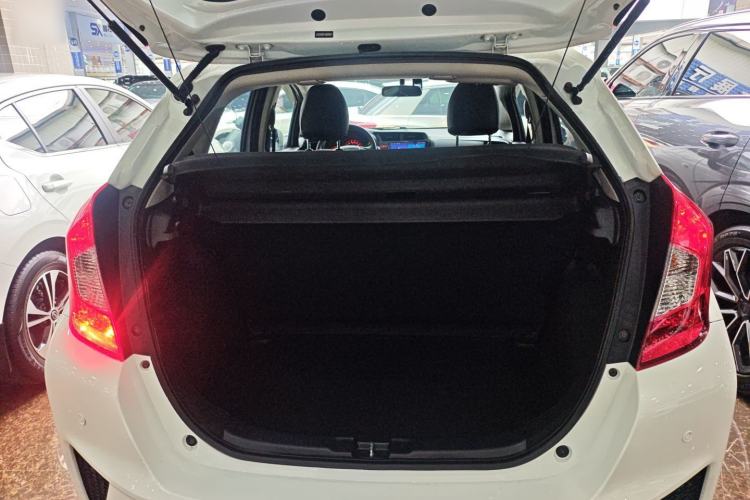 Used Honda Fit 2016 1.5L LX CVT Comfort Model Trunk