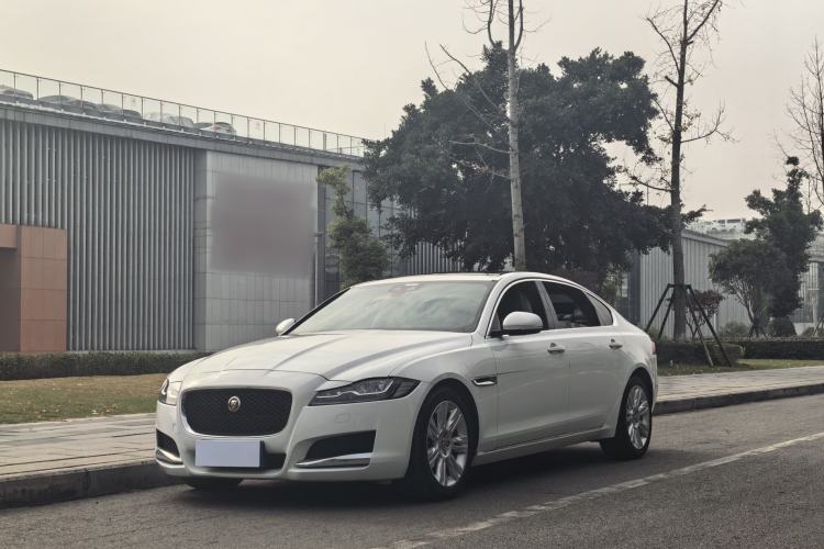 Used Jaguar XFL 2018 XFL 2.0T 250 PS Luxury Edition