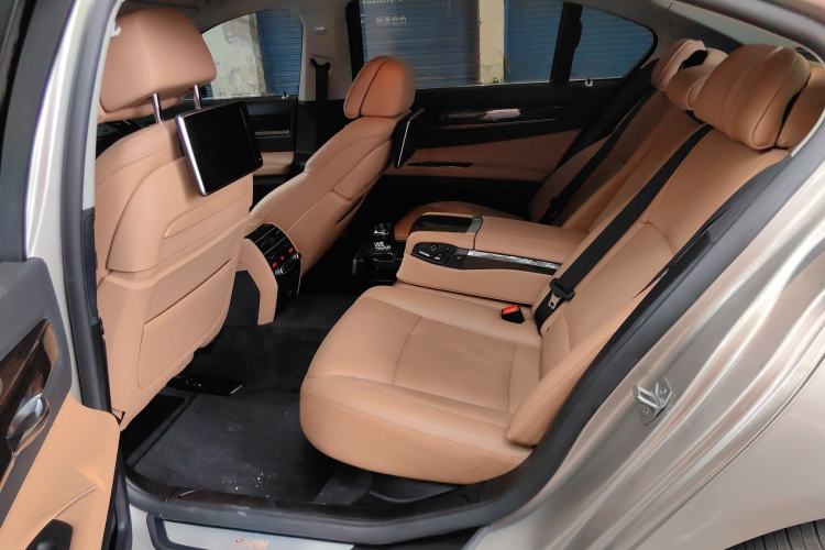 Used BMW 7 Series 2013 740Li xDrive Left Rear Seat