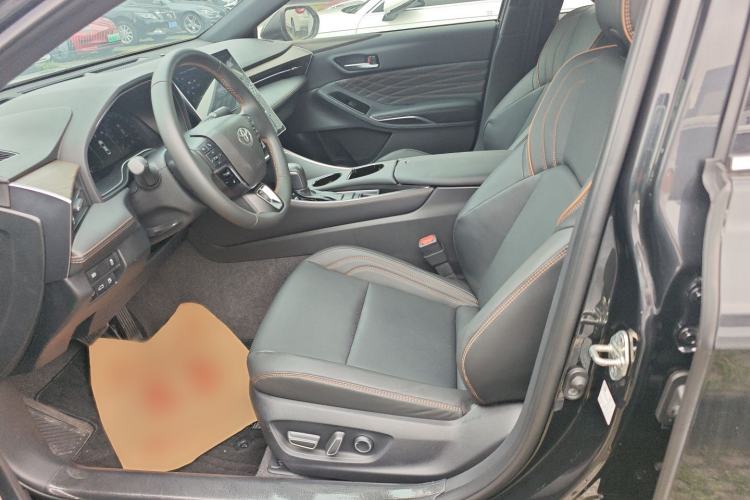 Used Toyota Avalon 2024 Dual-Motor 2.0L Luxury Edition
