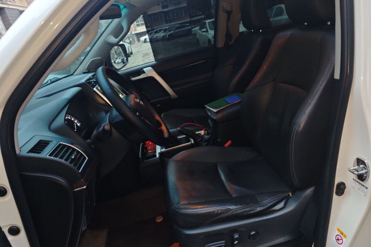 Used Toyota Prado 2018 3.5L Automatic TX-L with Rear-Mounted Spare Tire Left Front Seat