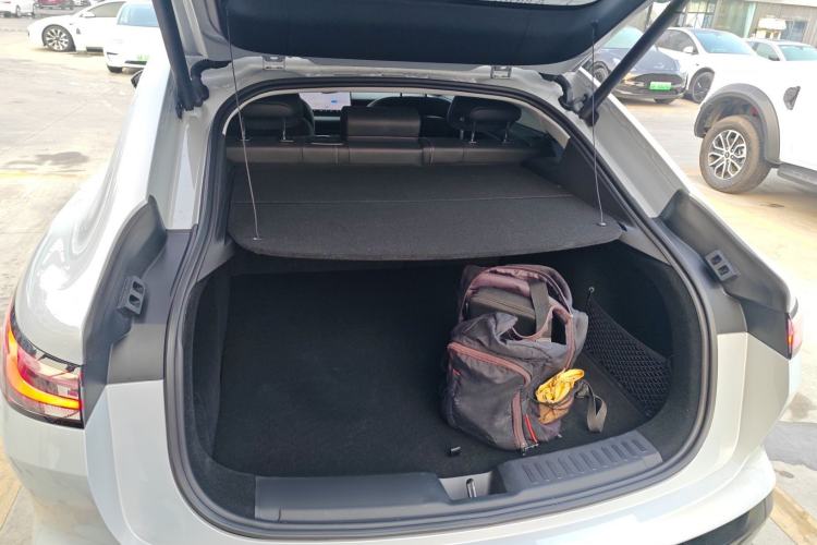 Used Baojun Enjoy 2025 Plug-in Hybrid 140km Luxury Edition
