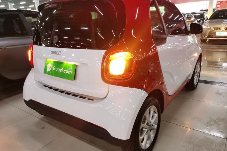Used smart fortwo 2018 1.0L 52kW Hardtop Dynamic Version China V