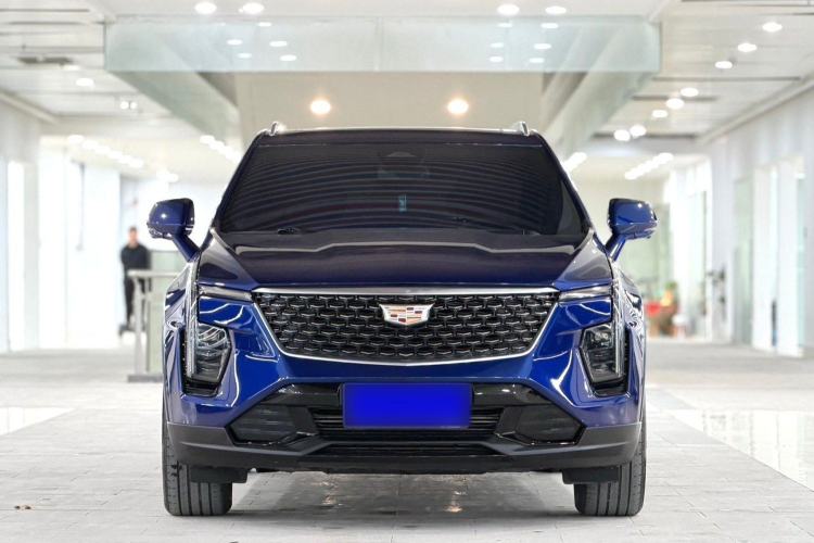 Used Cadillac XT4 2024 28T Two-Wheel-Drive Luxury Version Exterior 1