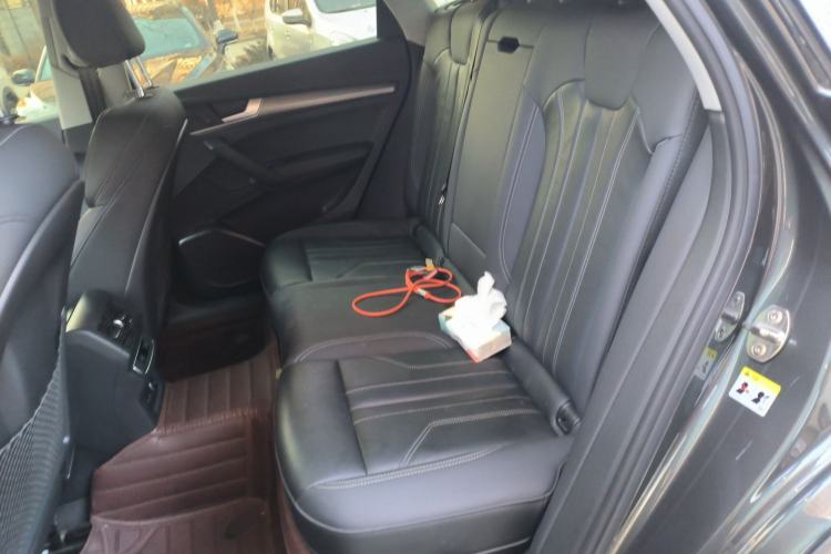 Used Audi Q5L 2022 40T Luxury Dynamic Model
