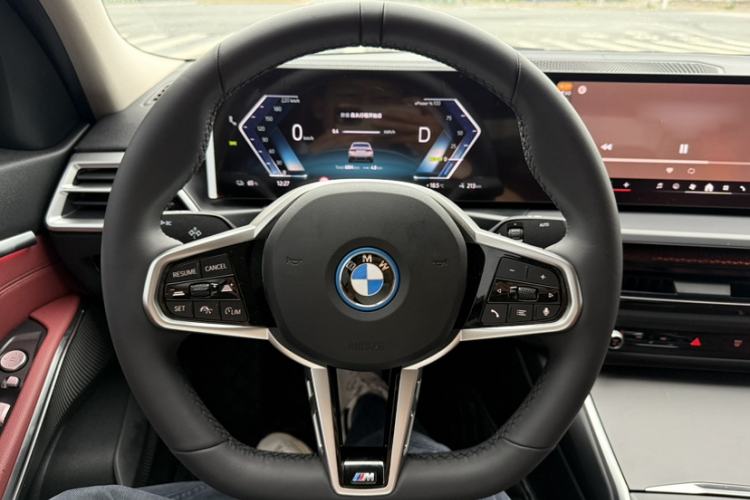 Used BMW i3 2025 eDrive 35 L
