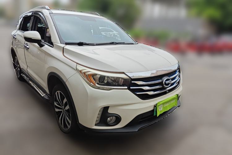 Used GAC Trumpchi GS4 New Energy 2017 1.5L PHEV Smart Enjoyment Edition Front Right 45 Deg