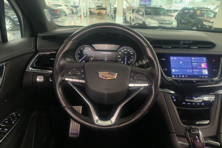 Used Cadillac XT6 2021 2.0T 7-Seater Four-Wheel Drive Luxury Version Steering Wheel