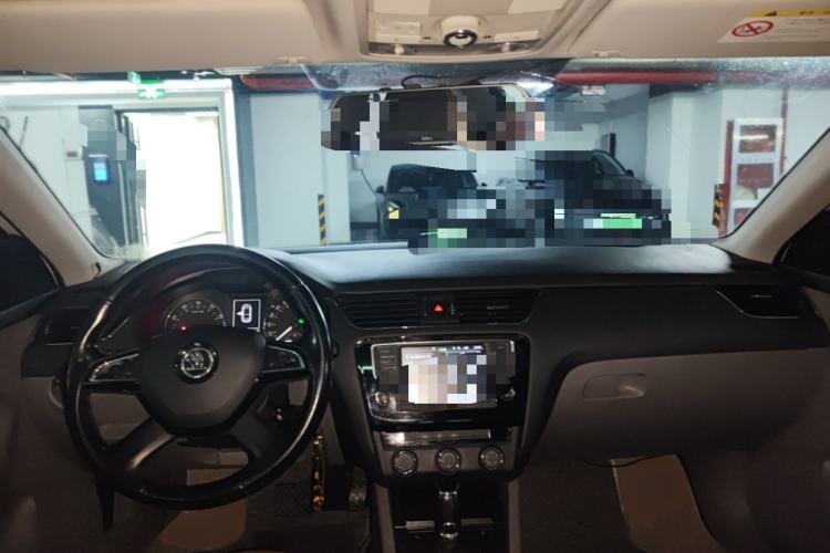 Used Skoda Octavia 2015 1.6L Automatic Yijun Edition