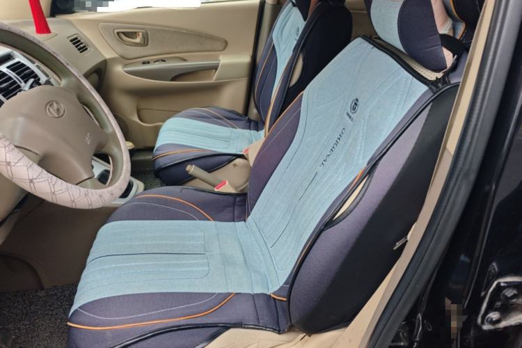 Used Hyundai Tucson 2009 2.0L Manual Two-Wheel Drive Fashion Edition