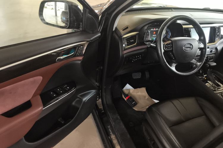 Used GAC Trumpchi GS8 2017 320T Four-Wheel Drive Luxury Smart Connectivity Version (7 Seats) Driver Seat