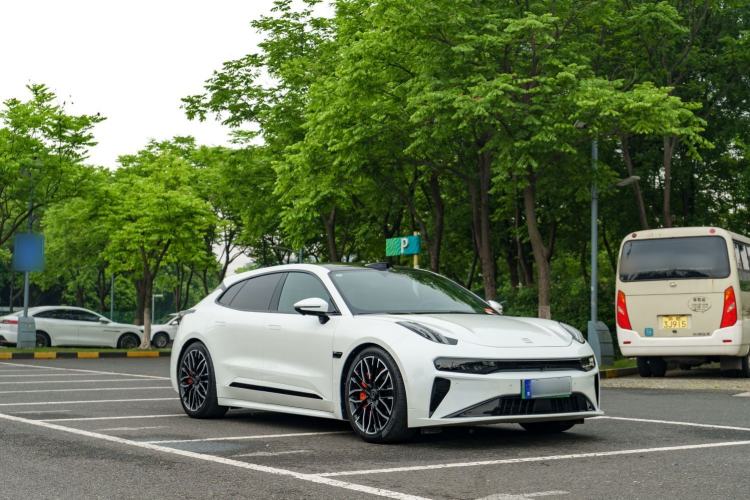 Used Zeekr 001 2025 YOU Edition 100 kWh All-Wheel Drive