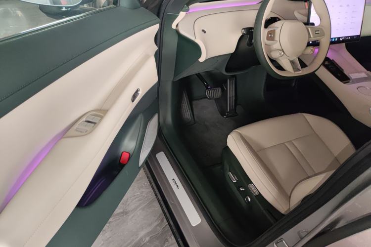 Used Xiaomi Auto YU7 2025 Ultra-Long Range Rear-Wheel Drive Version
