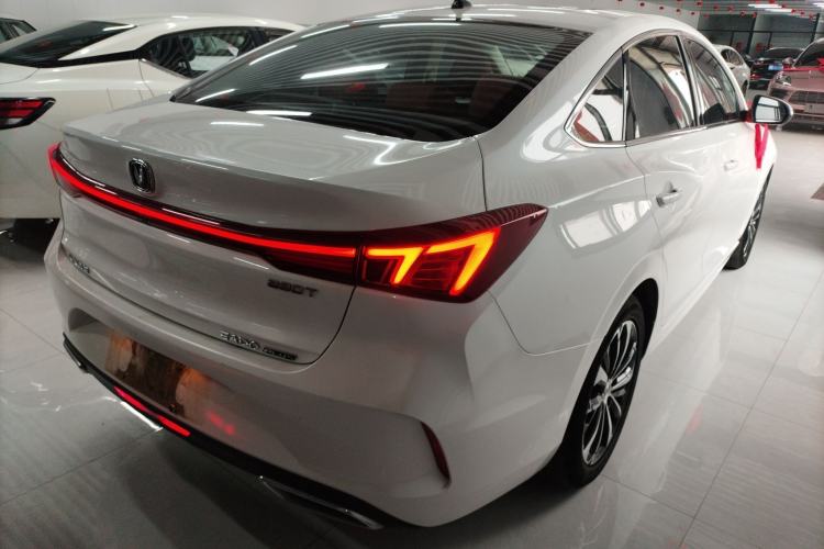 Used CHANGAN Eado 2022 PLUS Blue Whale NE 1.4T GDI DCT Flagship Edition
