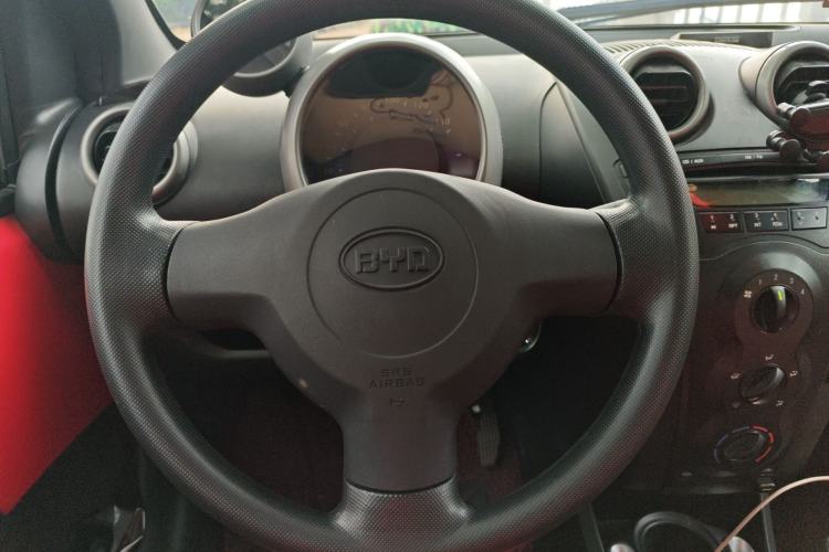 Used BYD F0 2013 1.0L AMT Joyful Cool Model