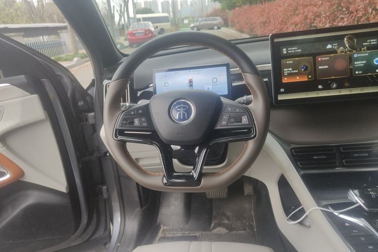 Used BYD Song Pro New Energy 2023 Champion Edition DM-i 110KM Beyond Model Steering Wheel